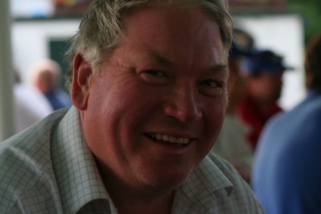 Video: Batting with Sandy Peirson